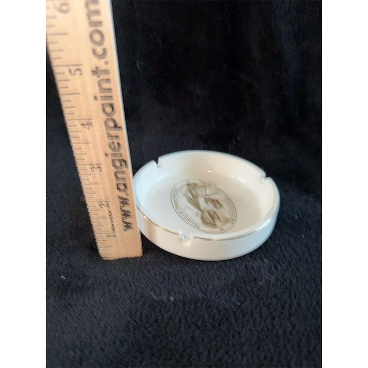 White Ceramic Ashtray 4