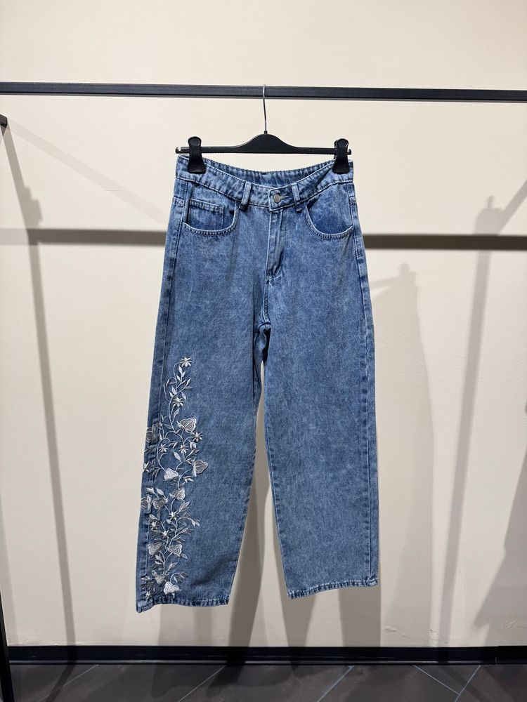 Blue Denim Jeans With Floral Embroidery