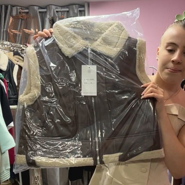 Other Chocolate gilet m  product image