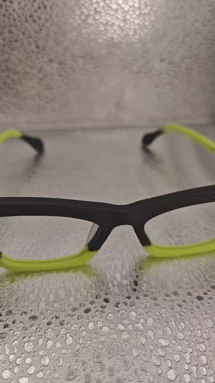 Geometric Black–Green Eyewear – 52□18–145 – Acetate CE image 1