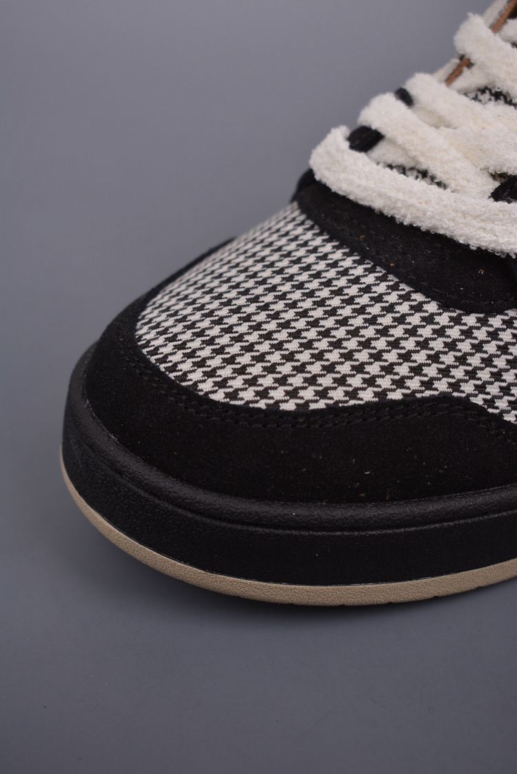 Fendi Sneakers image 6