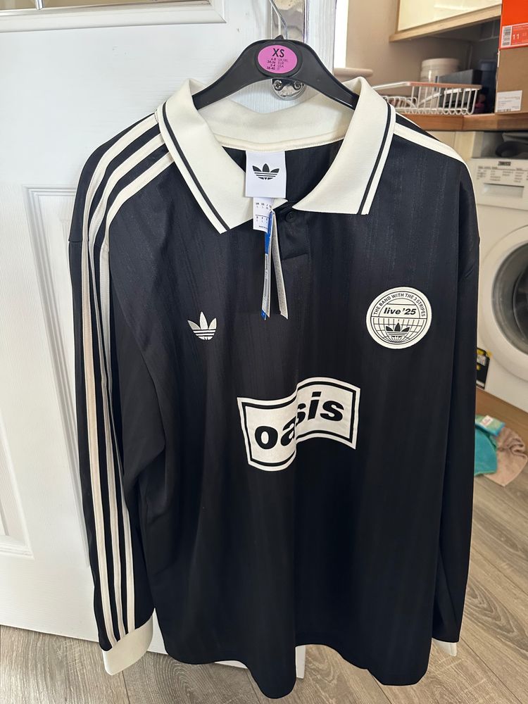 Adidas Originals Adidas x Oasis Live ‘25 Black Long Sleeve Jacquard Jersey Shirt product image