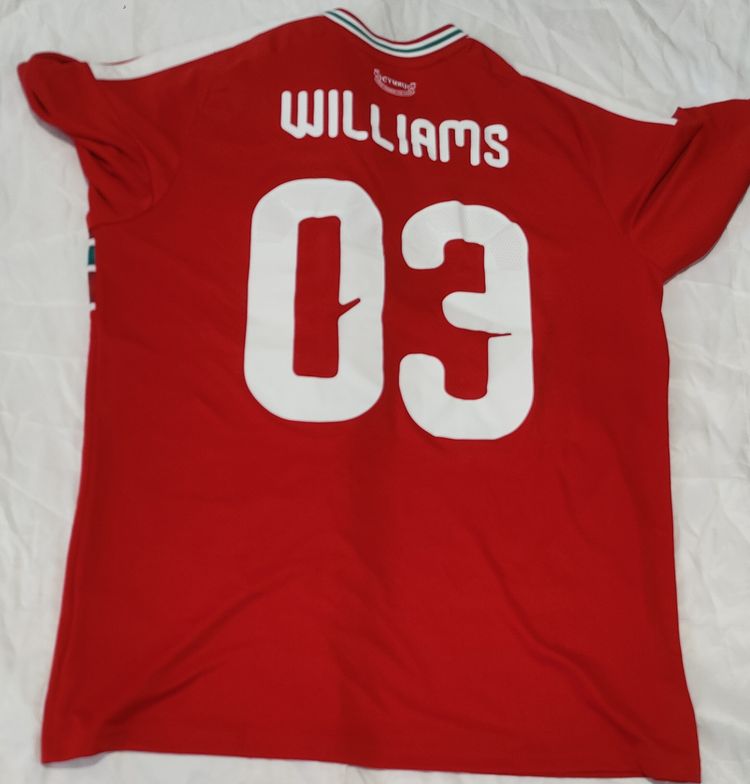 Lot26 Adidas Wales  Red Sports Jersey image 2