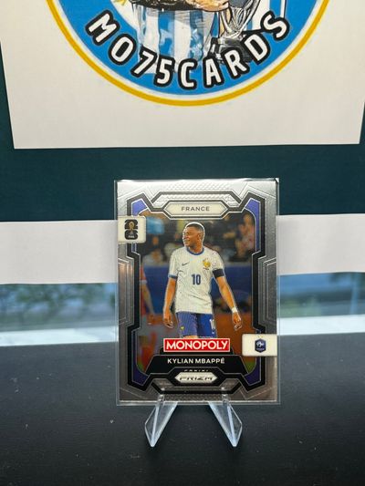 Monopoly Kylian Mbappé Collectible Card