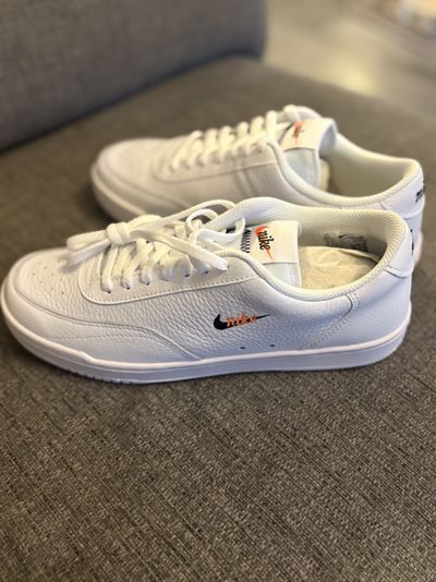 Nike white sneakers