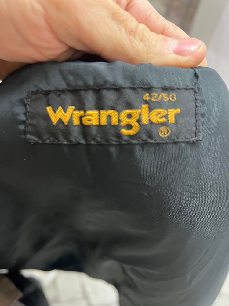Wrangler black padded vest 5