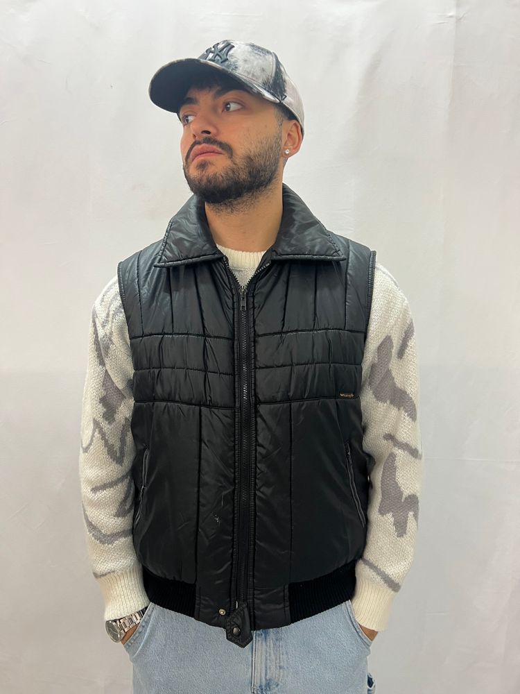 Wrangler black padded vest