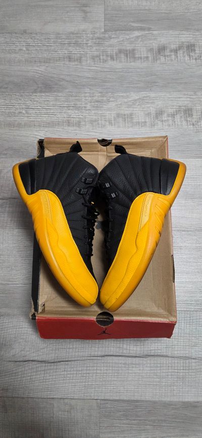 Jordan 12 University Gold
