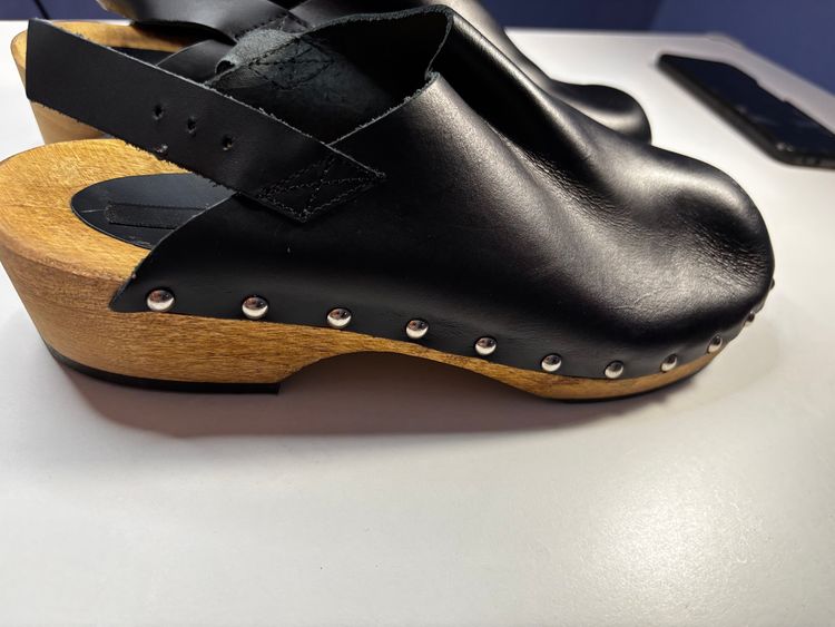 Gino Rossi Black Leather Clogs With Wooden Sole image 2