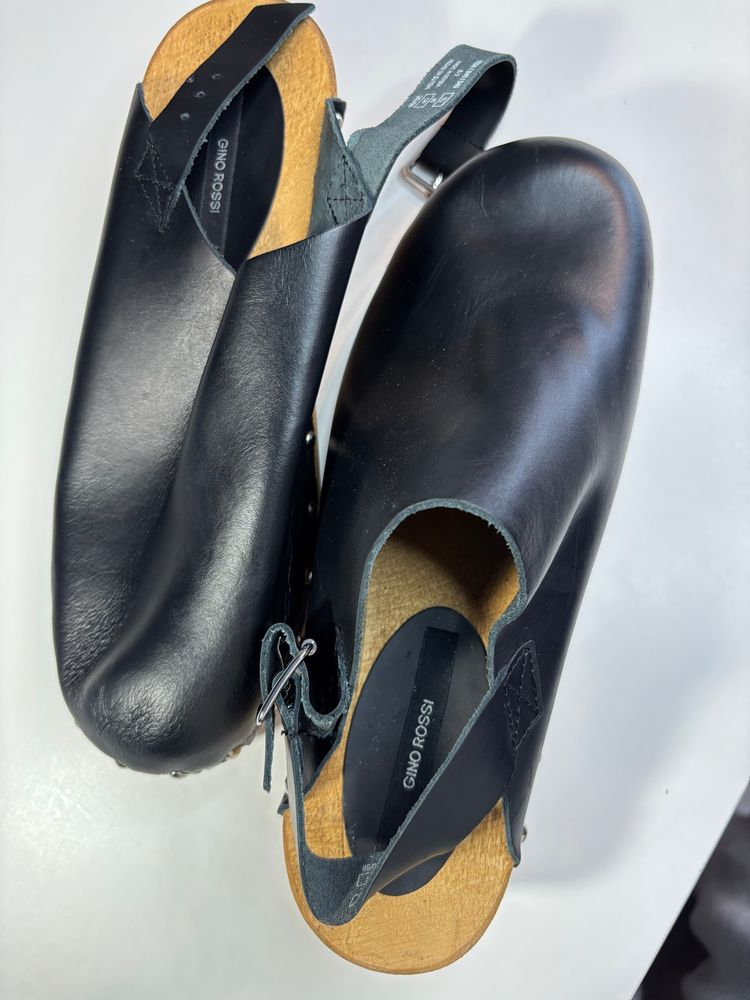 Gino Rossi Black Leather Clogs With Wooden Sole image 3