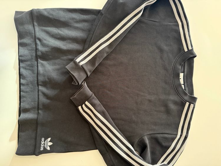 Immagine del prodotto Adidas Originals adidas black pants with white stripes