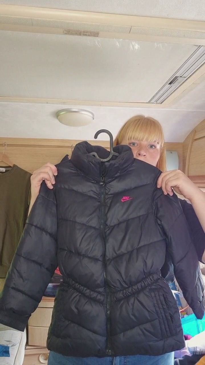 Nike nike puffer coat age 8-10 product image