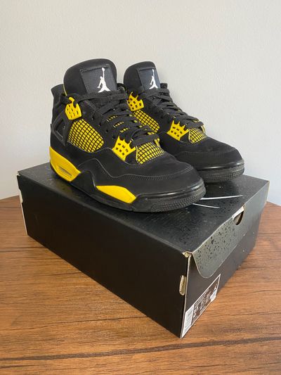 Jordan Sneakers