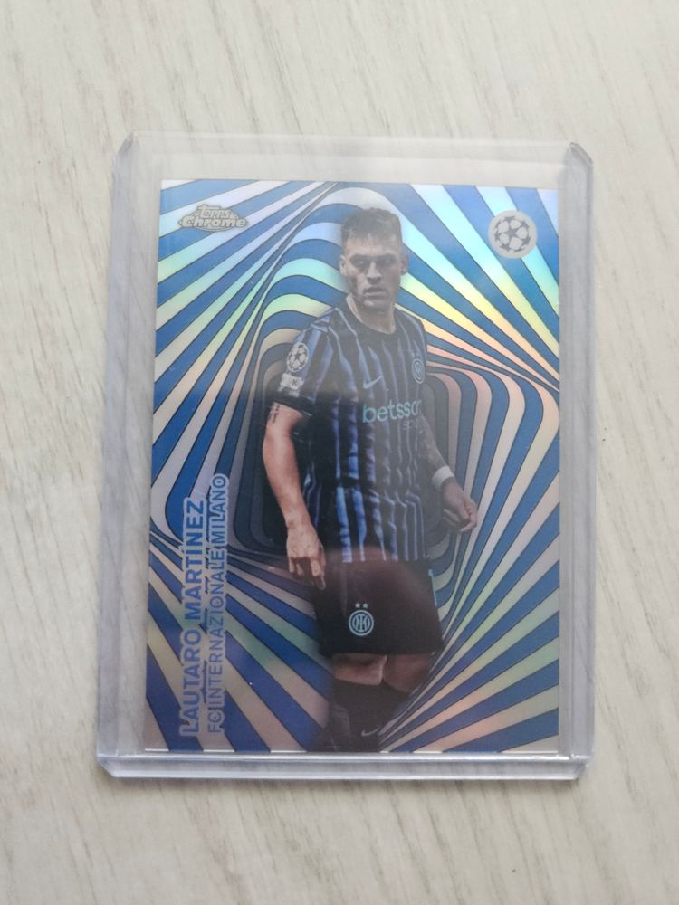 Topps 2025-26 Topps Chrome Lautaro Martinez Mindgame Case Hit Inter product image