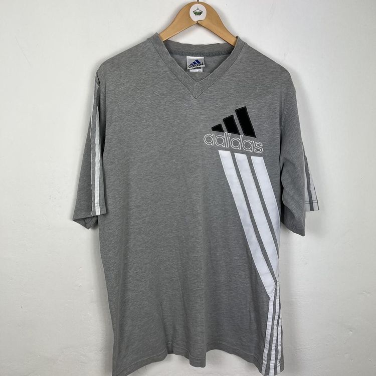 Vintage adidas t shirt XL 2
