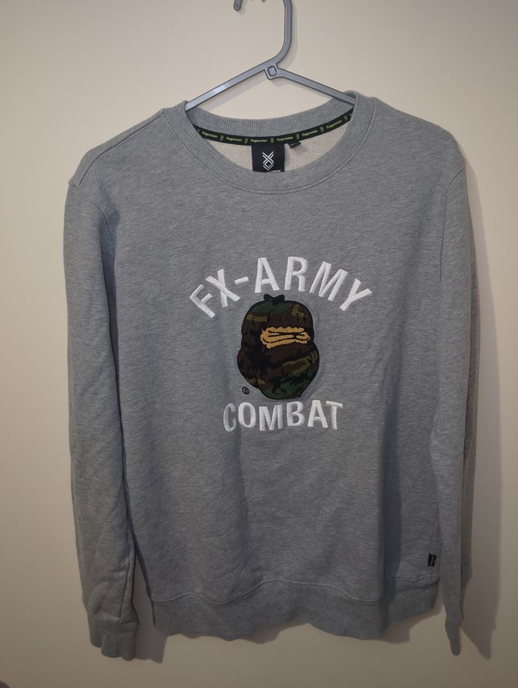 Fingercroxx Grey Sweatshirt 2