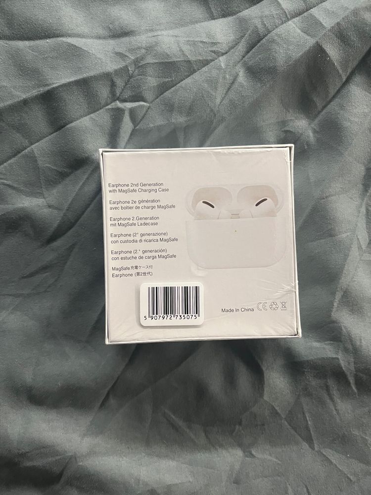 Immagine di Wireless Earbuds With Charging Case 3