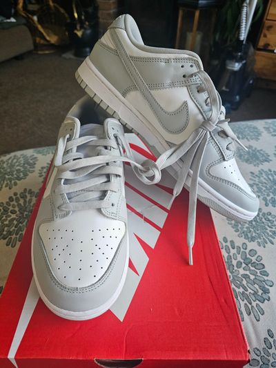 Nike Low-Top Sneakers