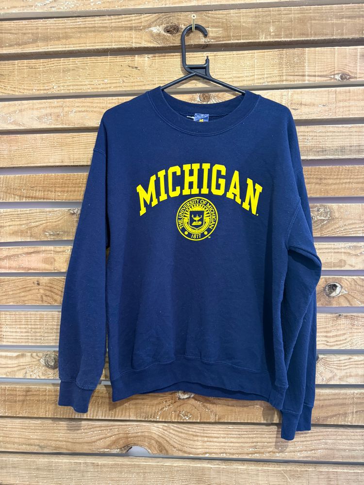 Vintage 90s Michigan University Sweater/ Sweatshirt. Size Medium. USA