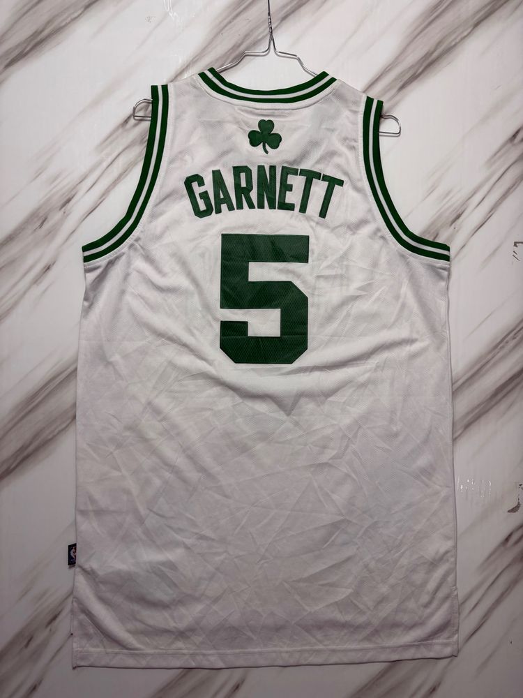 White Basketball Jersey With Garnett 5