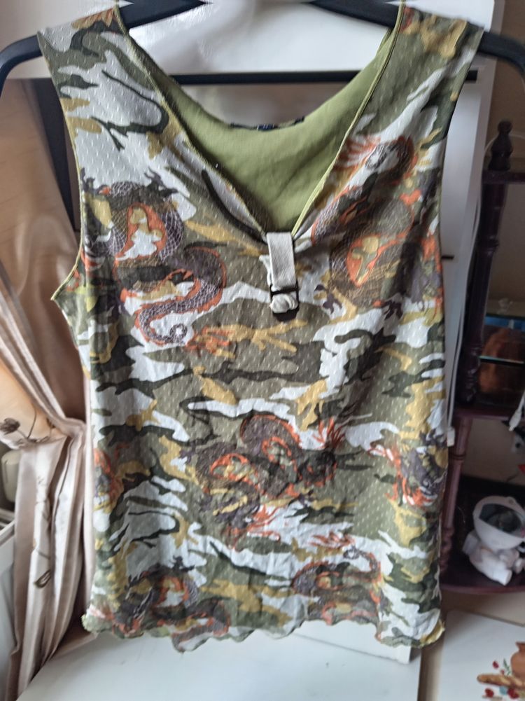 Other Camouflage Sleeveless Top With Buckle Detail product image