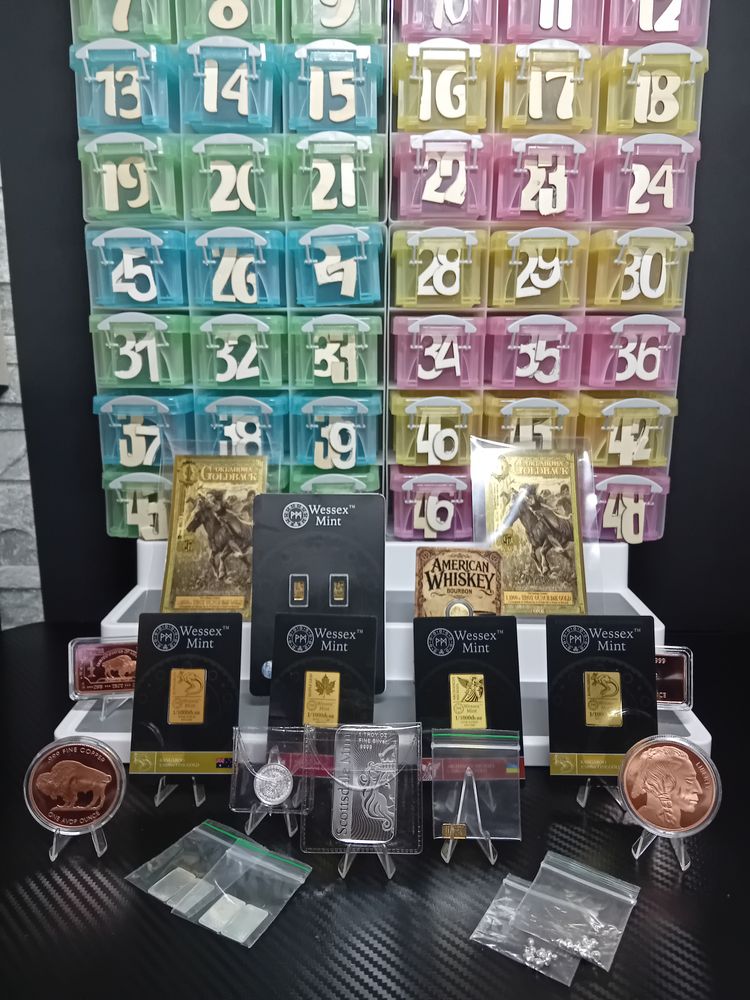 Set Coin And Collectible Display Set product image