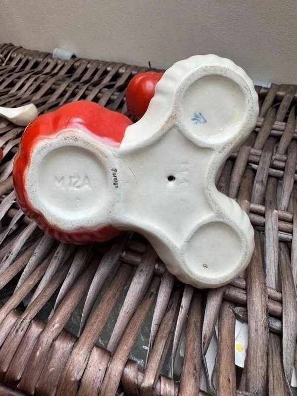 Ceramic Tomato-Shaped Condiment Set With Spoon image 4