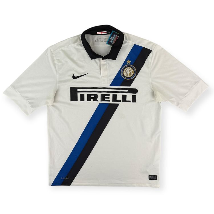 Inter Milan 2011 Away Shirt (M)