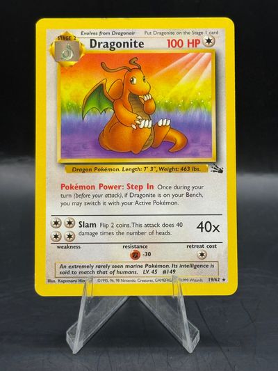 Pokemon Dragonite Non Holo 19/62 (Excellent)