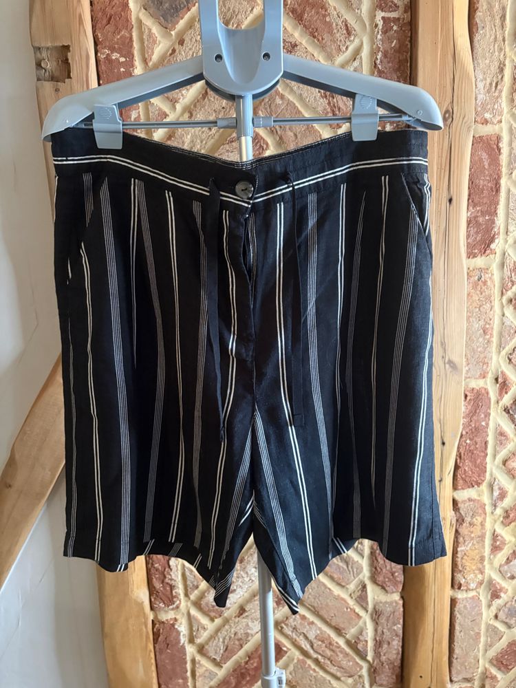 Other Black And White Striped Shorts product image