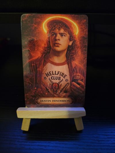 Dustin Henderson Collectible Card