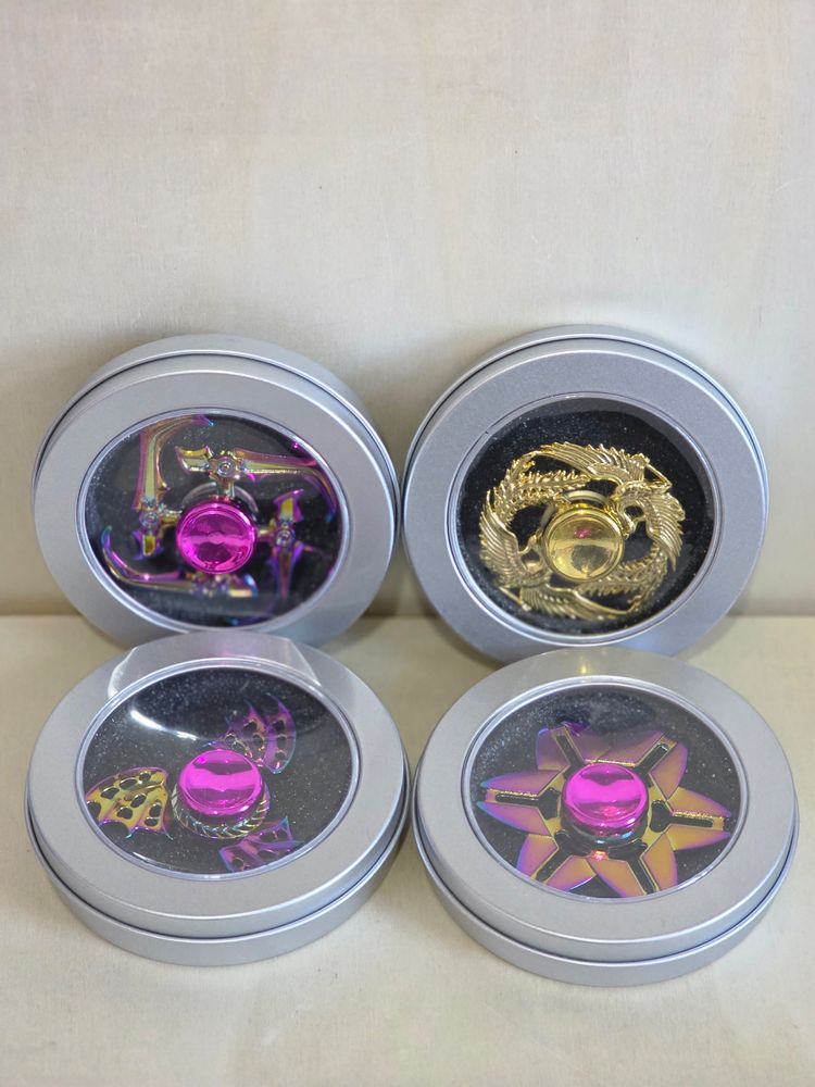 4 X Metal Fidget Spinners Set In Gift Tins image 1