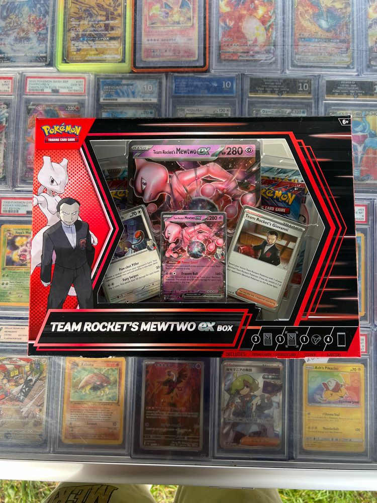 Pokémon Team Rocket'S Mewtwo Ex Box product image