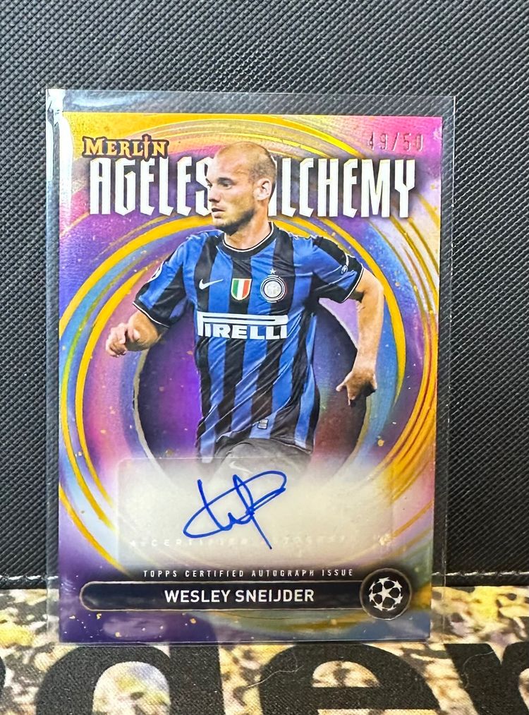 Topps Topps Merlin Ageless Alchemy Autograph Card Wesley Sneijder product image