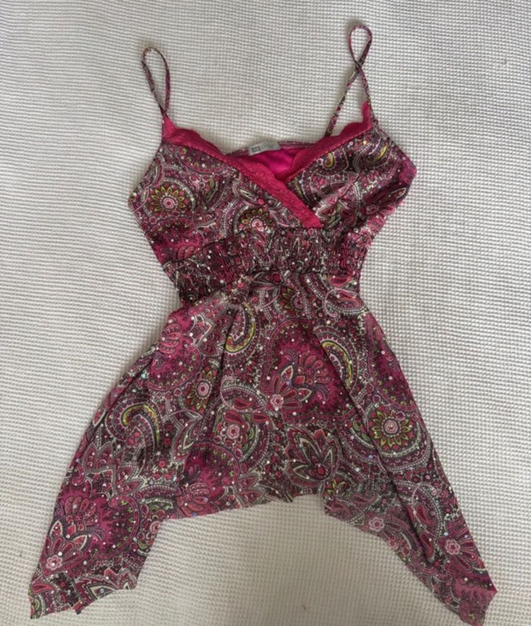 Paisley Print Sleeveless Top