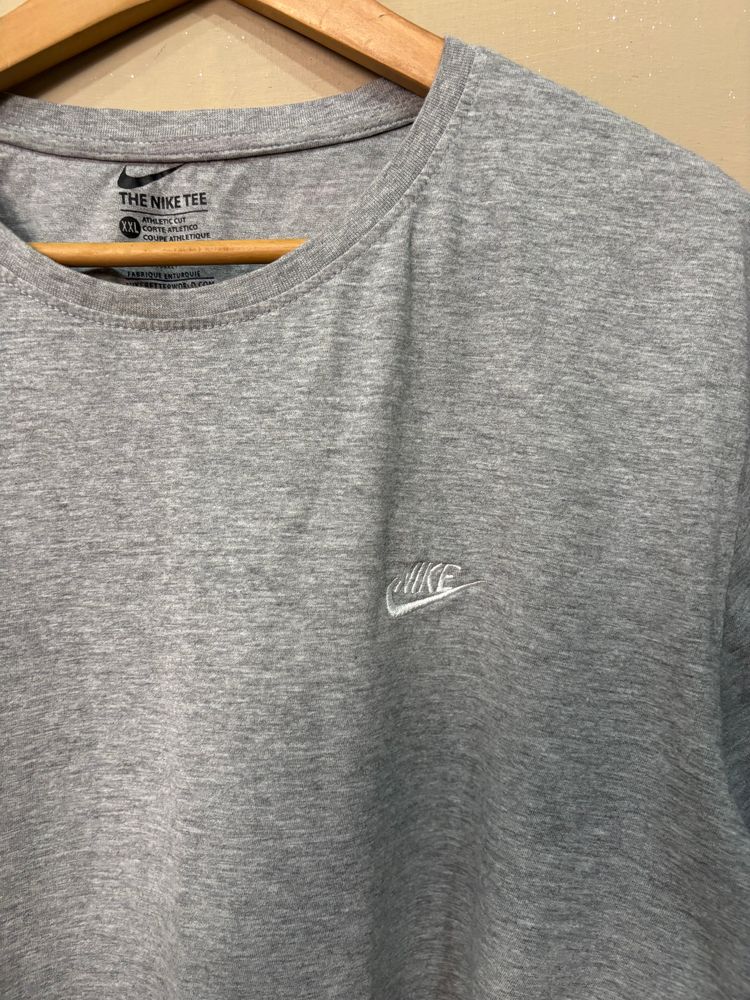 Nike Grey T-Shirt 2