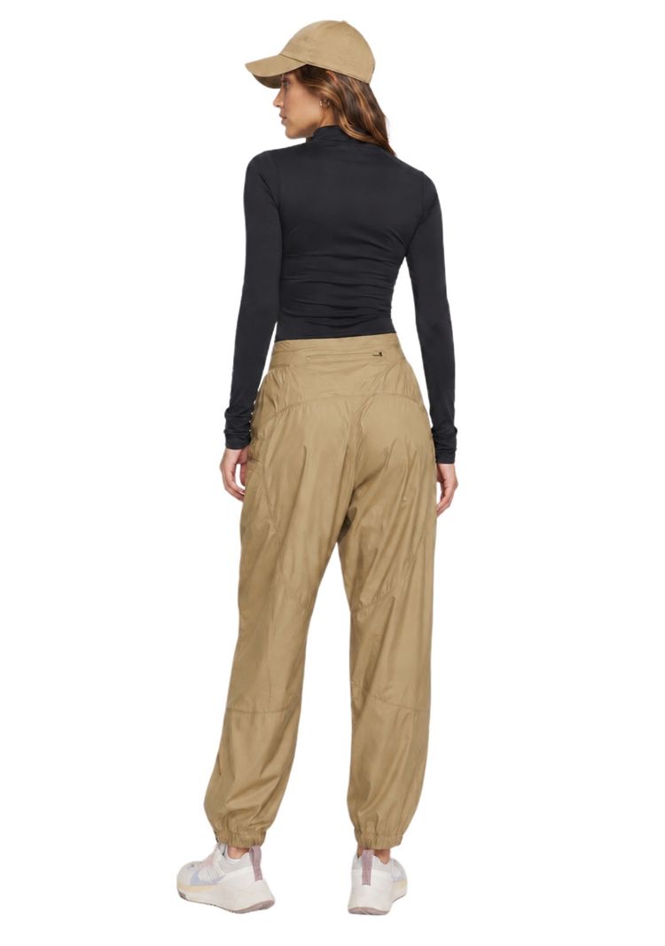 Nike Women'S Beige Cargo Pants image 2