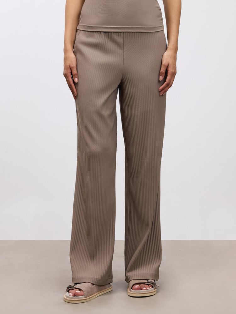 Arne - Womens Pleated Trouser - Taupe image 1