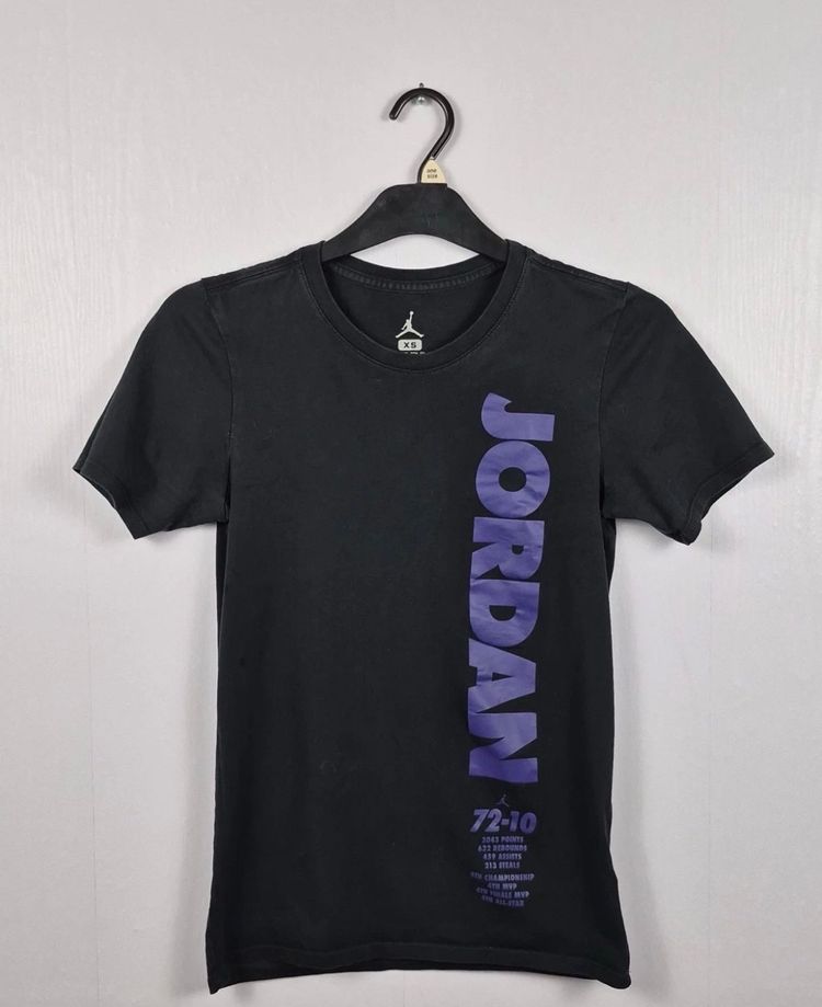 Air Jordan AJ11 Legacy T-Shirt Men’s XS Black Purple 72-10 Graphic Tee image 1