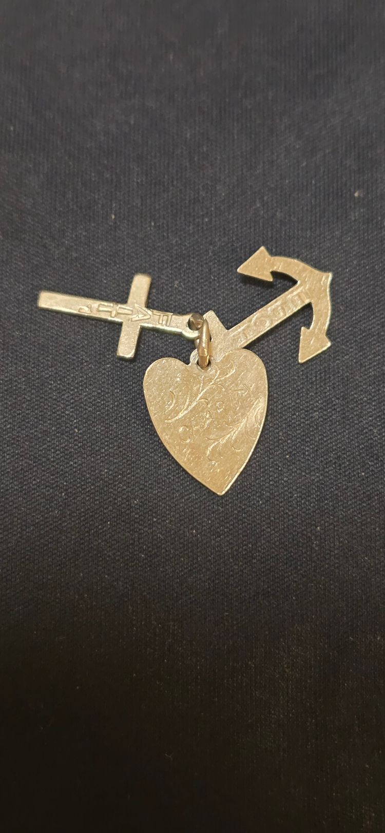 925 sterling silver Charm Pendant With Heart, Cross, And Anchor