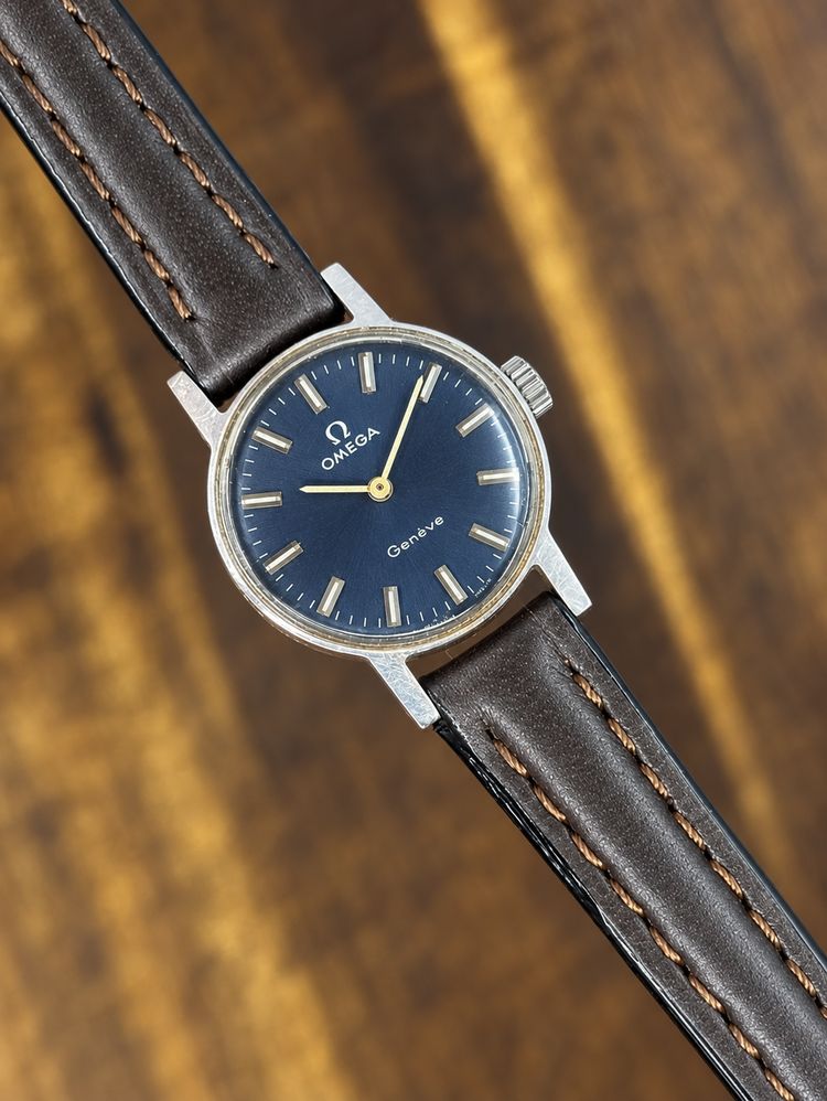Vintage Omega Genève Blue Dial Manual Wind Watch | Stainless Steel Swiss Made imagen 1
