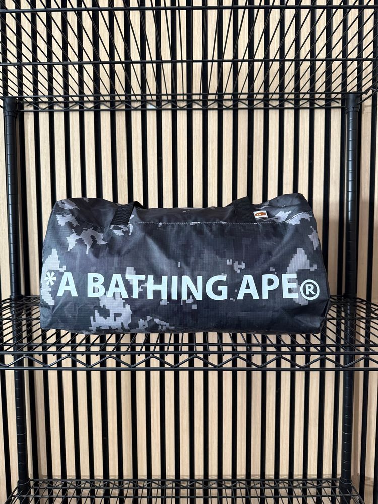 B125 A Bathing Ape Digital Camo Bag Brand New