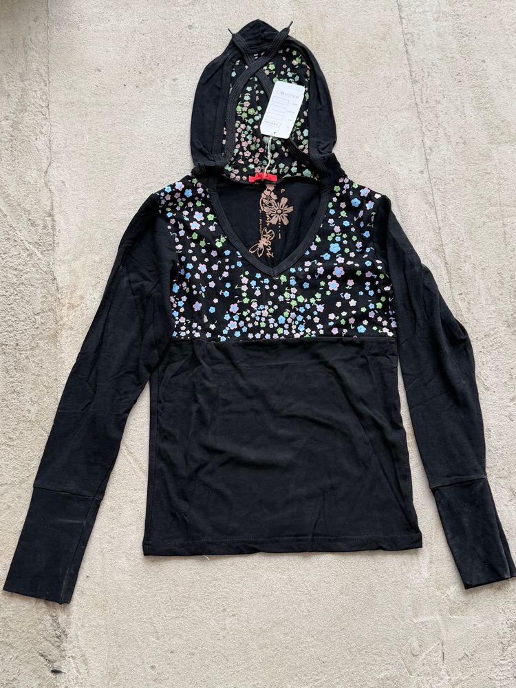 Other Black Hoodie With Floral Pattern product image