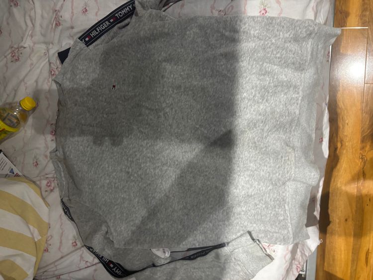 Tommy Hilfiger Grey Sweatshirt image 1