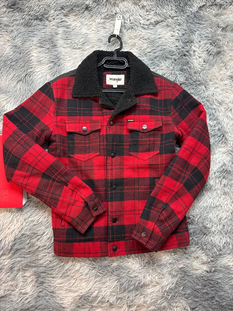 Wrangler Wrangler Red And Black Plaid Jacket product image