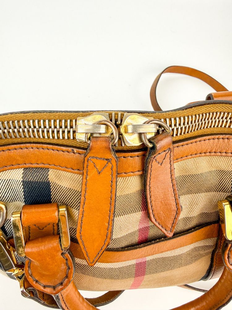 Burberry Burberry Handbag product image