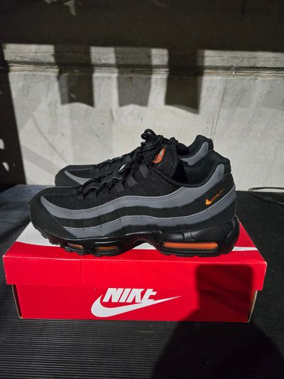 A-999303 Nike AM95 Black Grey Safety Orange New In Box