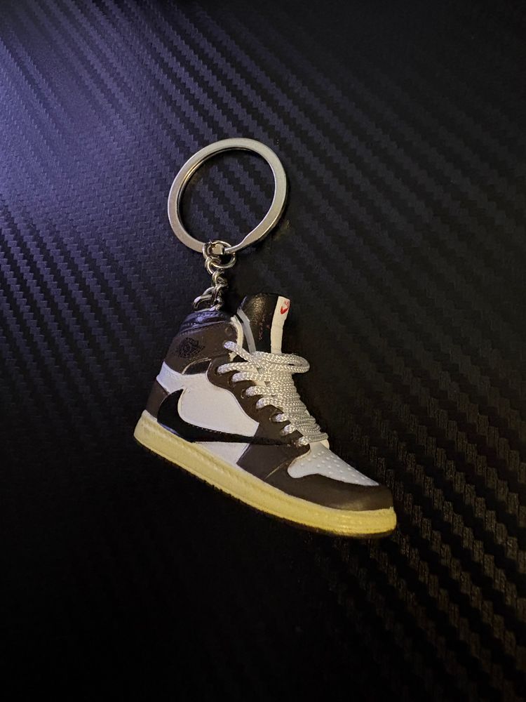 Nike Jordan’s Sneaker Keychains including pair and box image 3