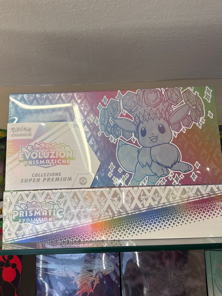 Pokémon Scelte Evoluzioni Prismatiche Collezione Super Premium
