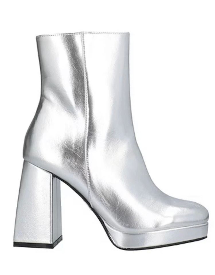 RRP €178 Steve Madden Metallic Silver Ankle Boots Size